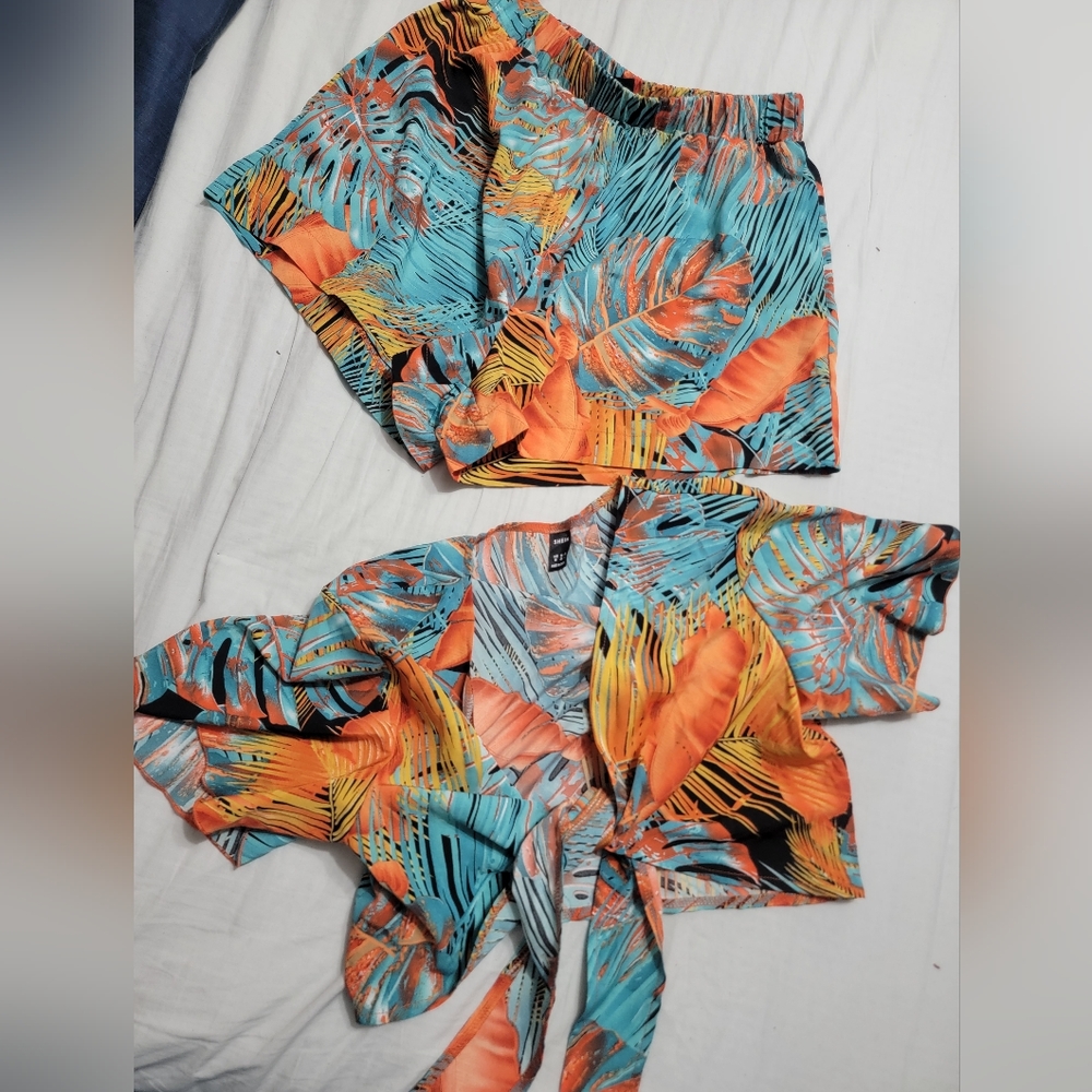 Two piece shorts